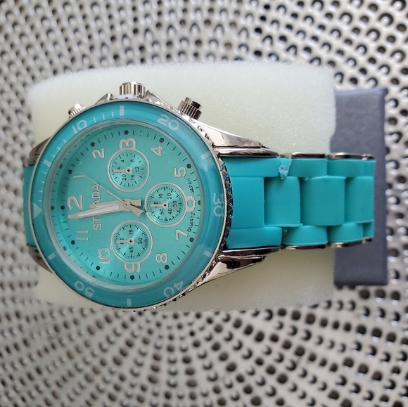 NWT Strada Watch - Picture 4 of 5